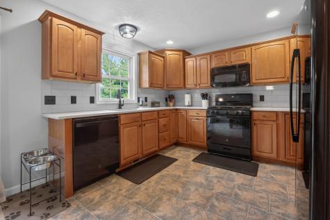 42 Ashling Court Bloomington IL 61704
