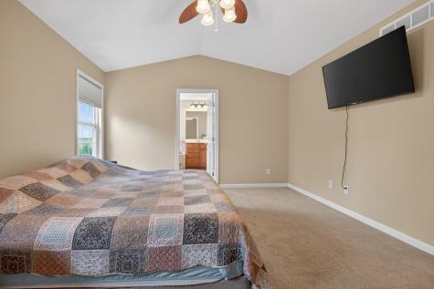 42 Ashling Court Bloomington IL 61704