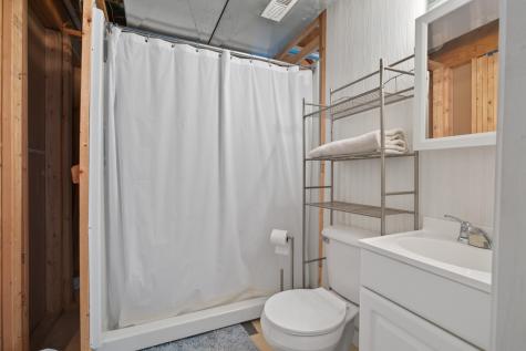 42 Ashling Court Bloomington IL 61704