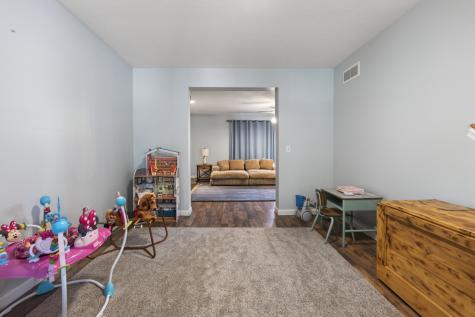 42 Ashling Court Bloomington IL 61704