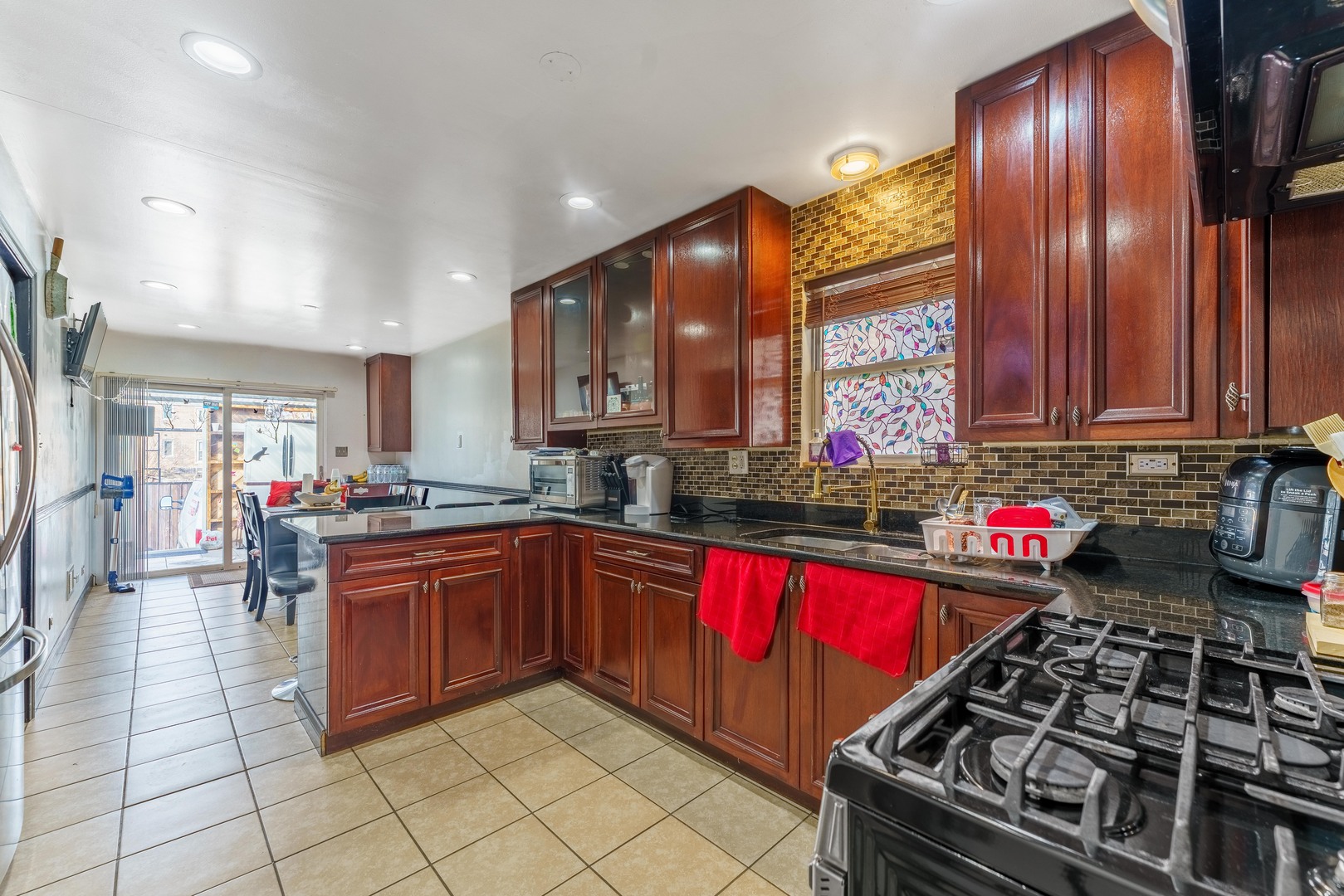 1504 West 71st Street Chicago IL 60636