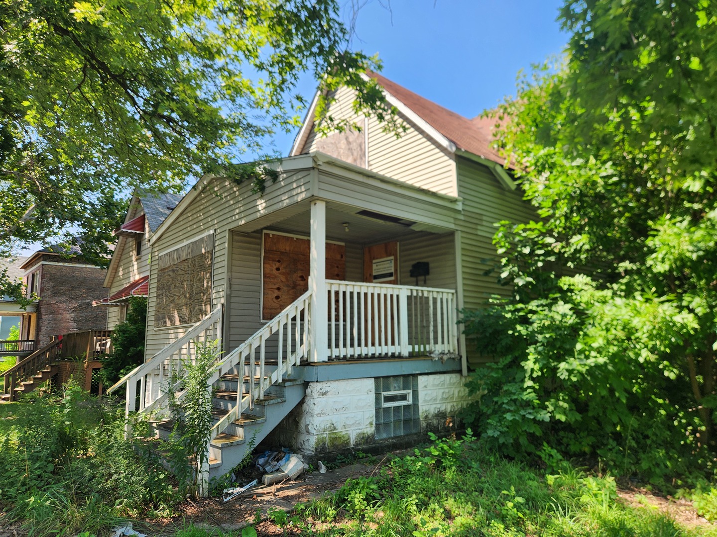 106 West 114th Street Chicago IL 60628