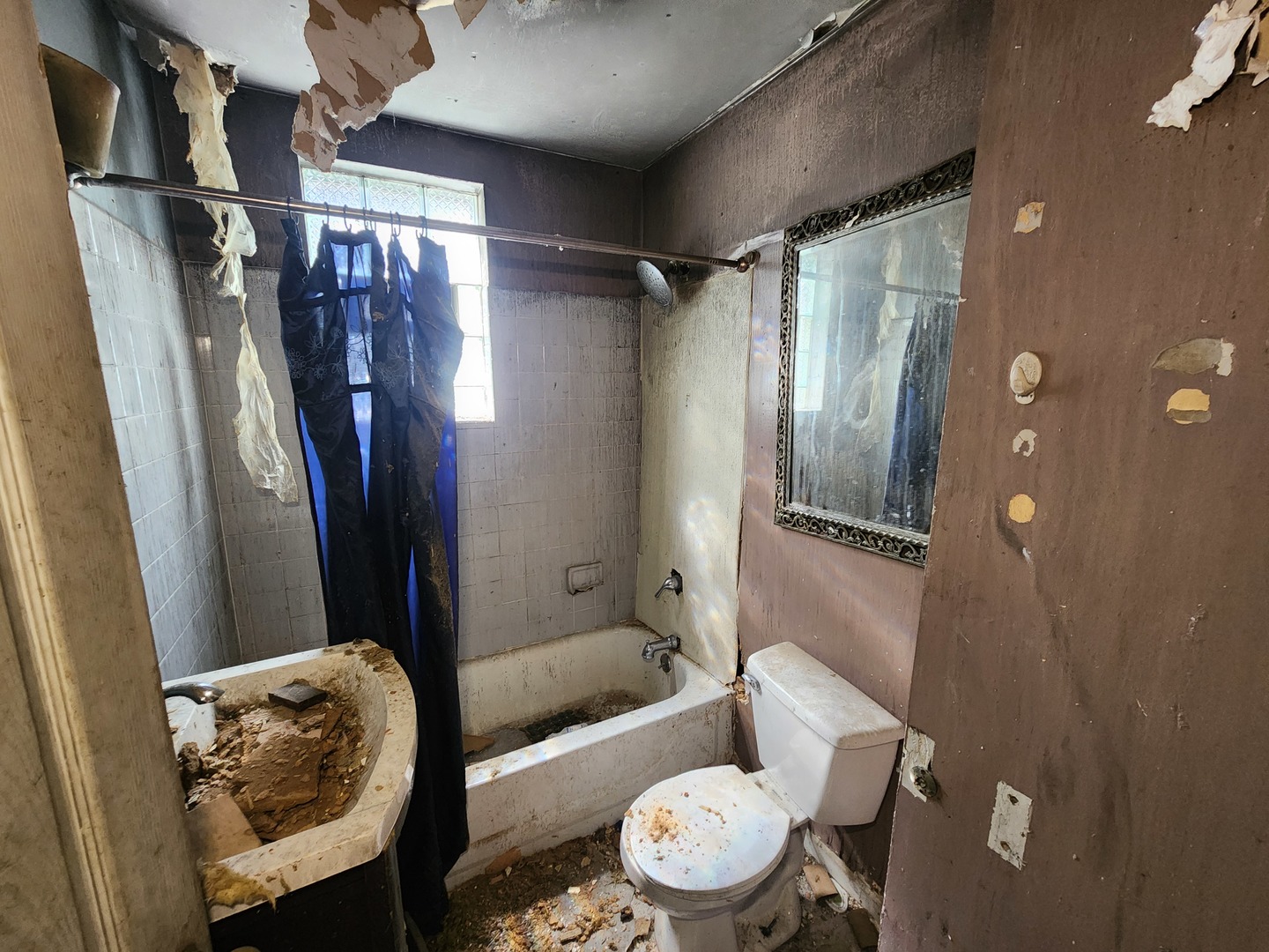 106 West 114th Street Chicago IL 60628