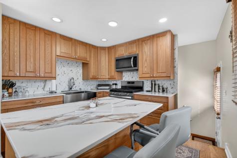 16827 Glen Oaks Drive Country Club Hills IL 60478
