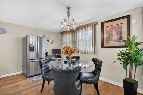 16827 Glen Oaks Drive Country Club Hills IL 60478