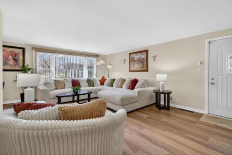 16827 Glen Oaks Drive Country Club Hills IL 60478