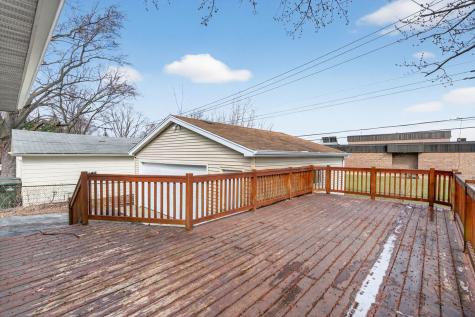 16827 Glen Oaks Drive Country Club Hills IL 60478