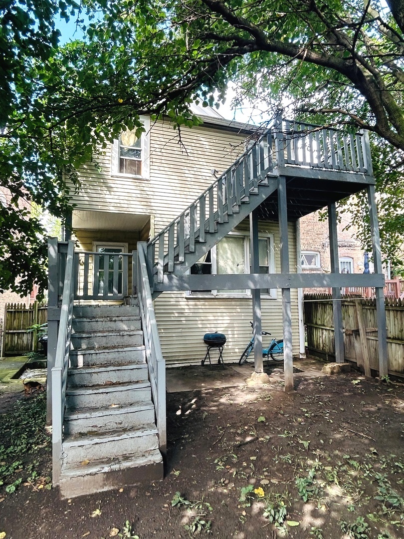 7047 South Eberhart Avenue Chicago IL 60637