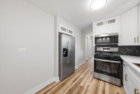 11613 South Loomis Street Chicago IL 60643