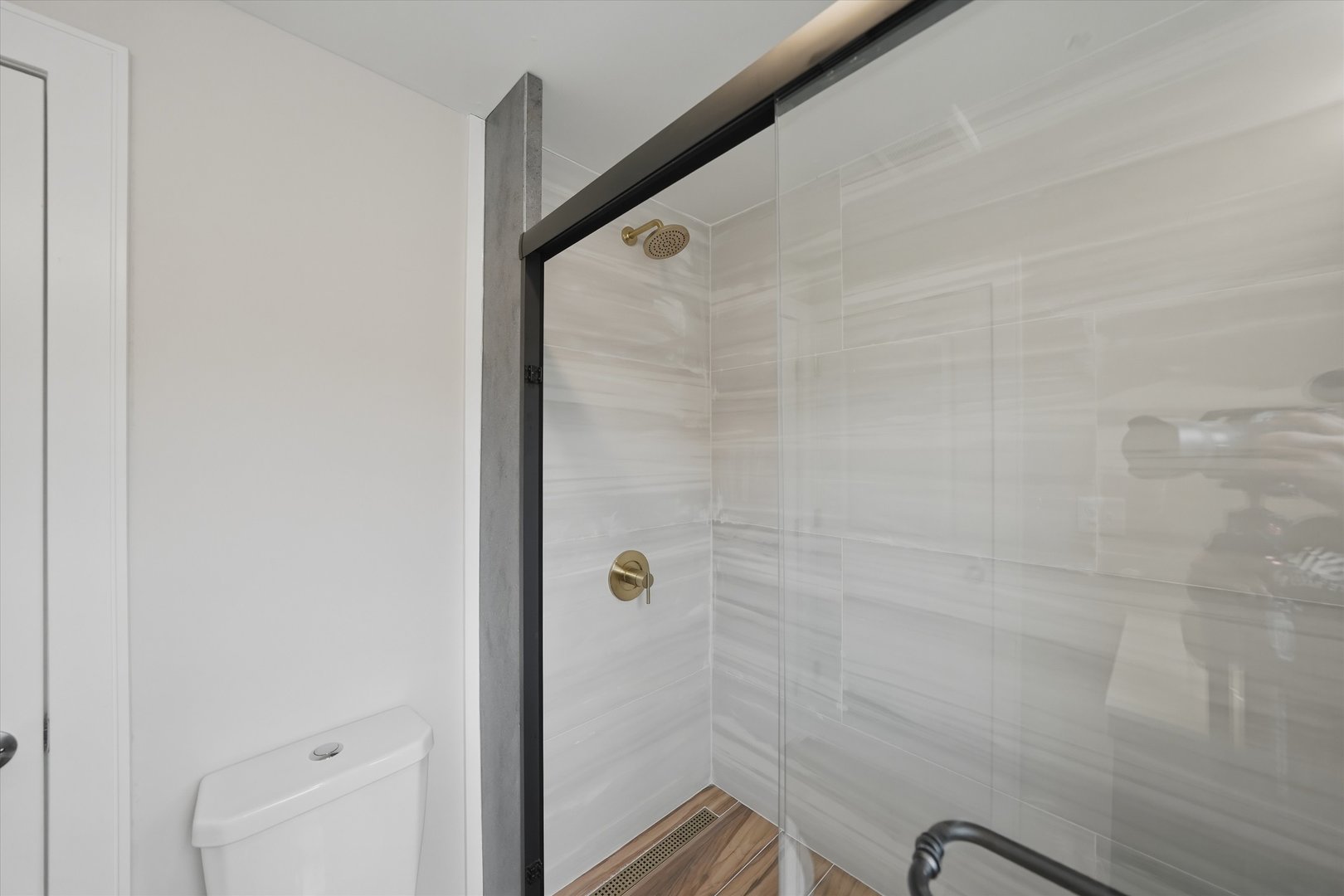 11613 South Loomis Street Chicago IL 60643