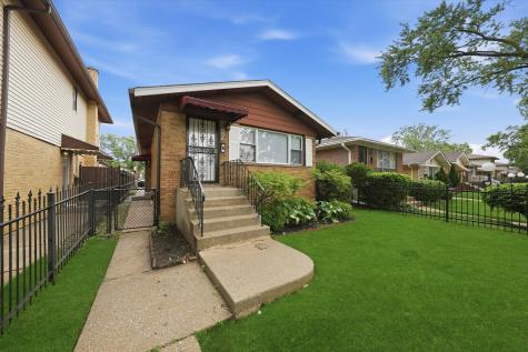 11613 South Loomis Street Chicago IL 60643