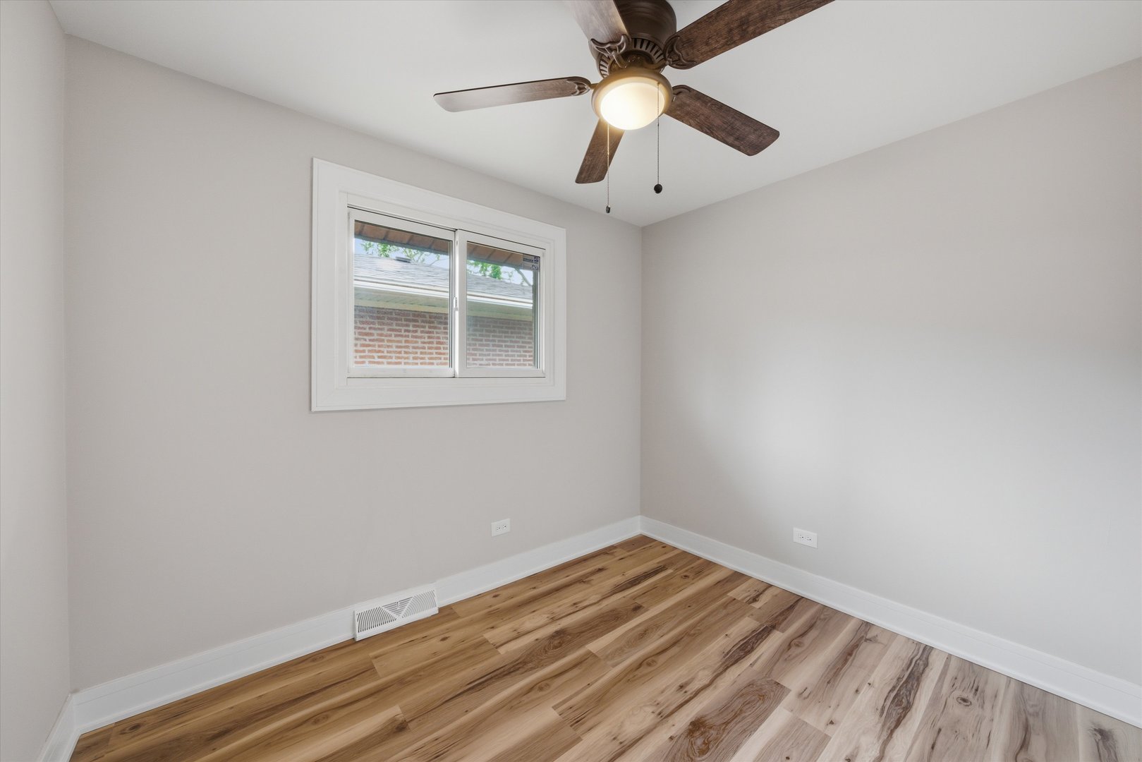 11613 South Loomis Street Chicago IL 60643