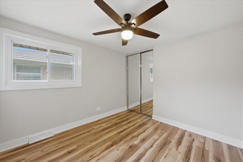 11613 South Loomis Street Chicago IL 60643