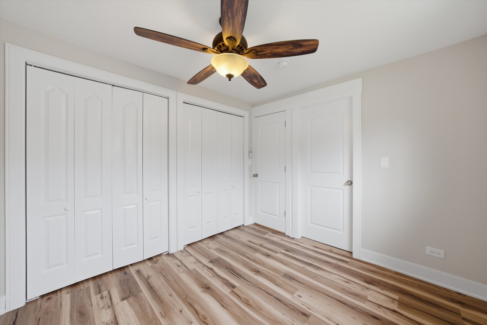 11613 South Loomis Street Chicago IL 60643
