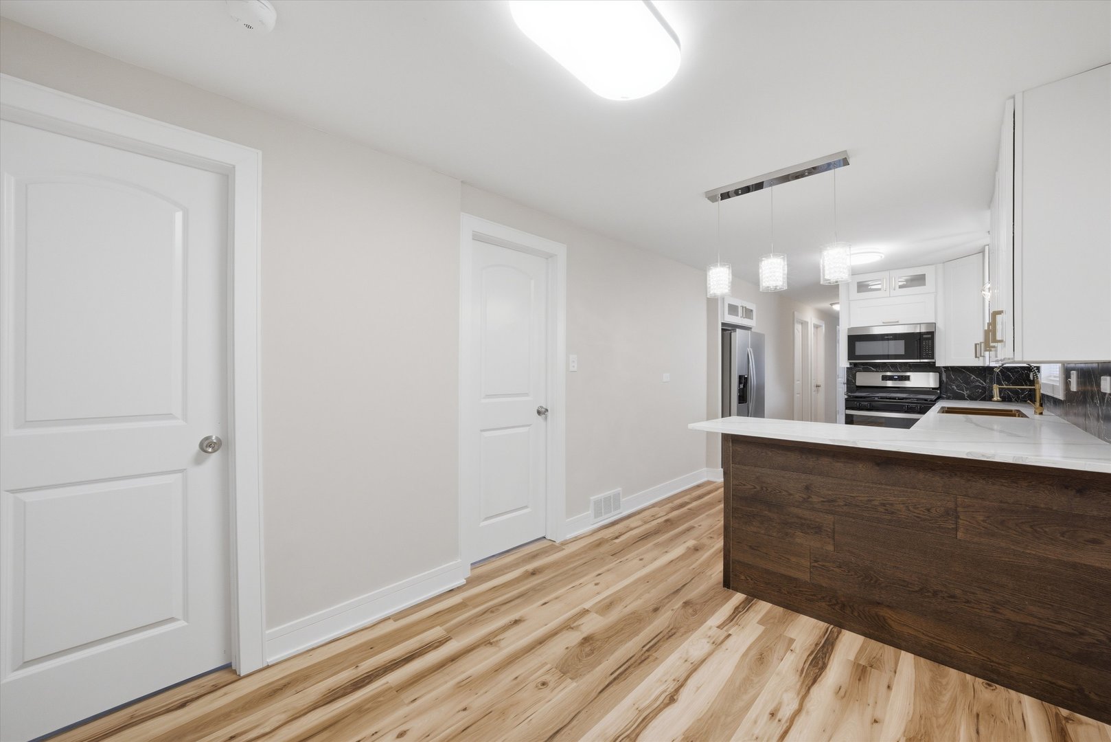 11613 South Loomis Street Chicago IL 60643