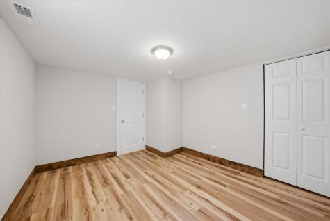 11613 South Loomis Street Chicago IL 60643