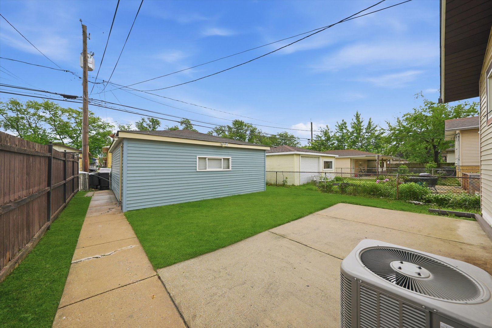 11613 South Loomis Street Chicago IL 60643