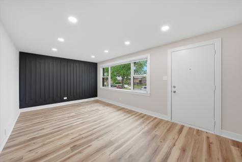 11613 South Loomis Street Chicago IL 60643