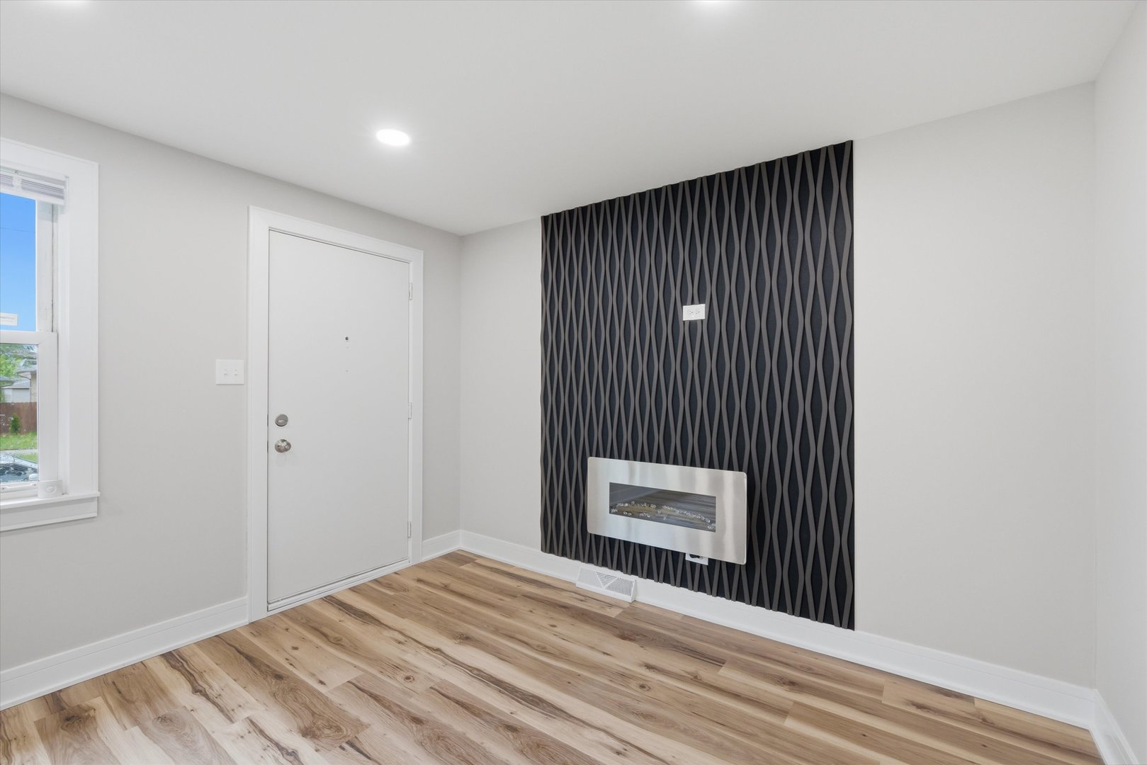 11613 South Loomis Street Chicago IL 60643
