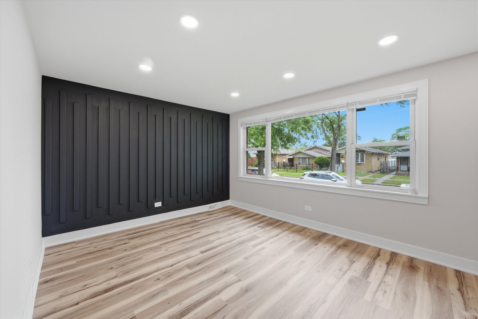 11613 South Loomis Street Chicago IL 60643