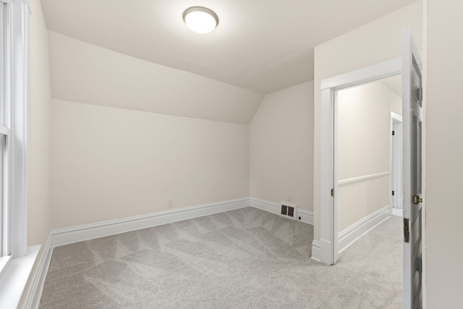 9748 South Vanderpoel Avenue Chicago IL 60643