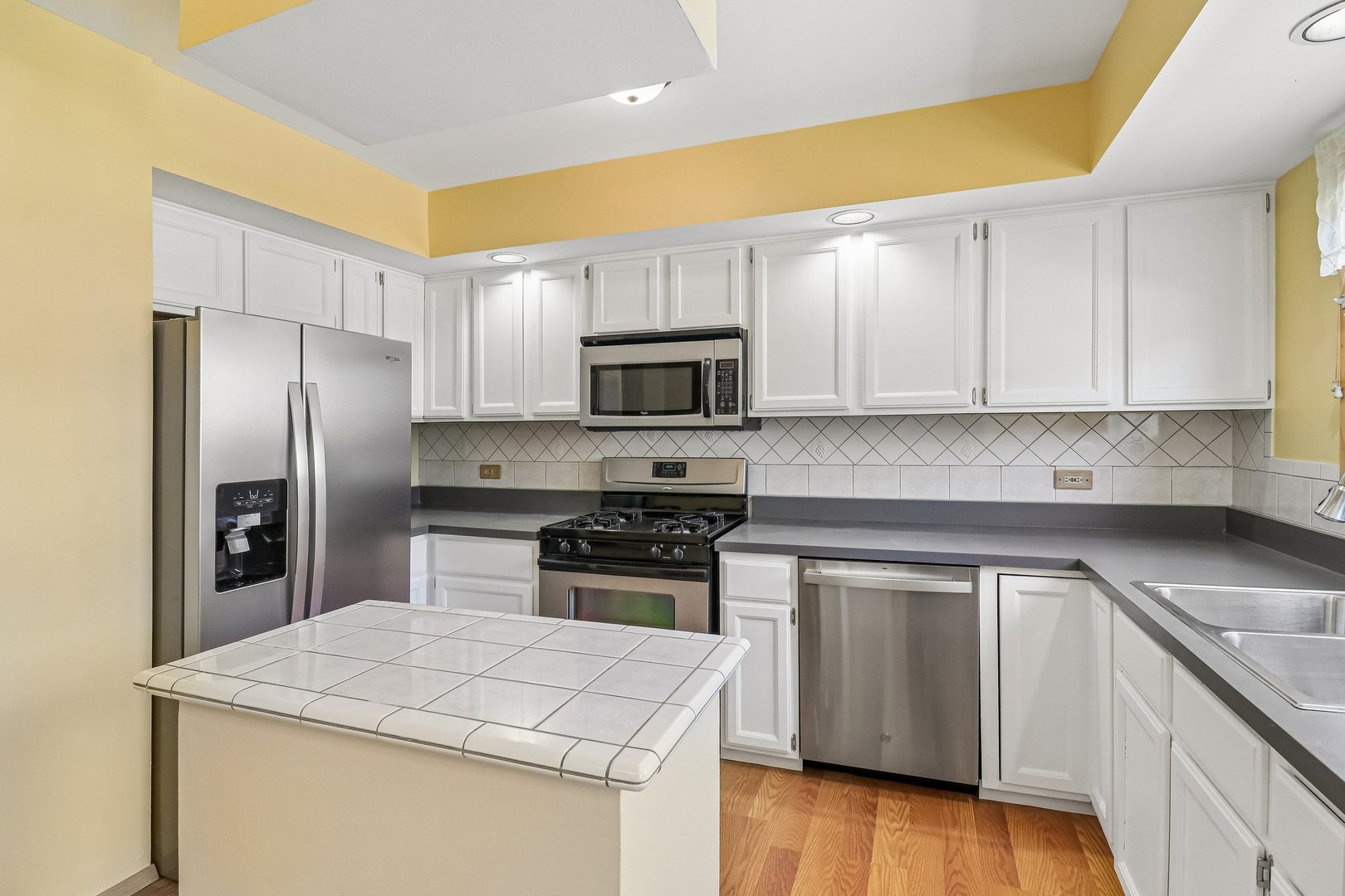 782 Highview Court Antioch IL 60002