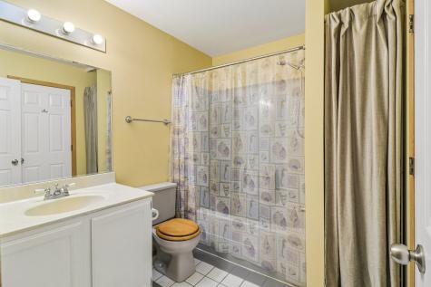 782 Highview Court Antioch IL 60002