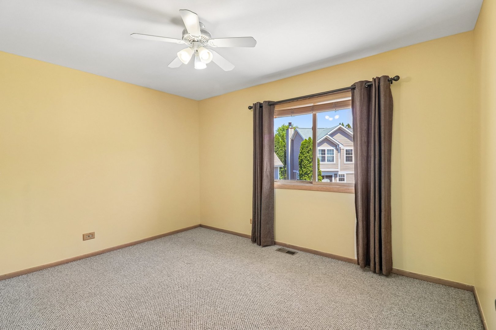 782 Highview Court Antioch IL 60002