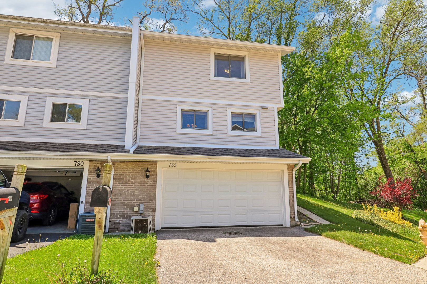 782 Highview Court Antioch IL 60002