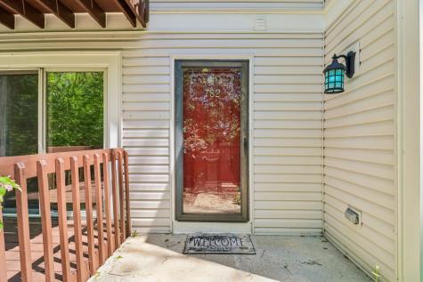 782 Highview Court Antioch IL 60002