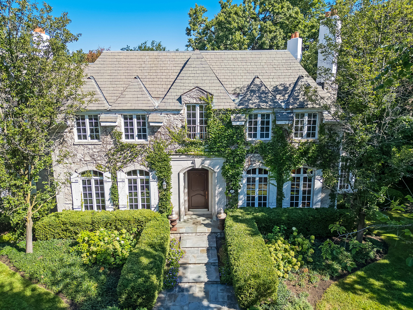 401 Glendale Avenue Oak Brook IL 60523