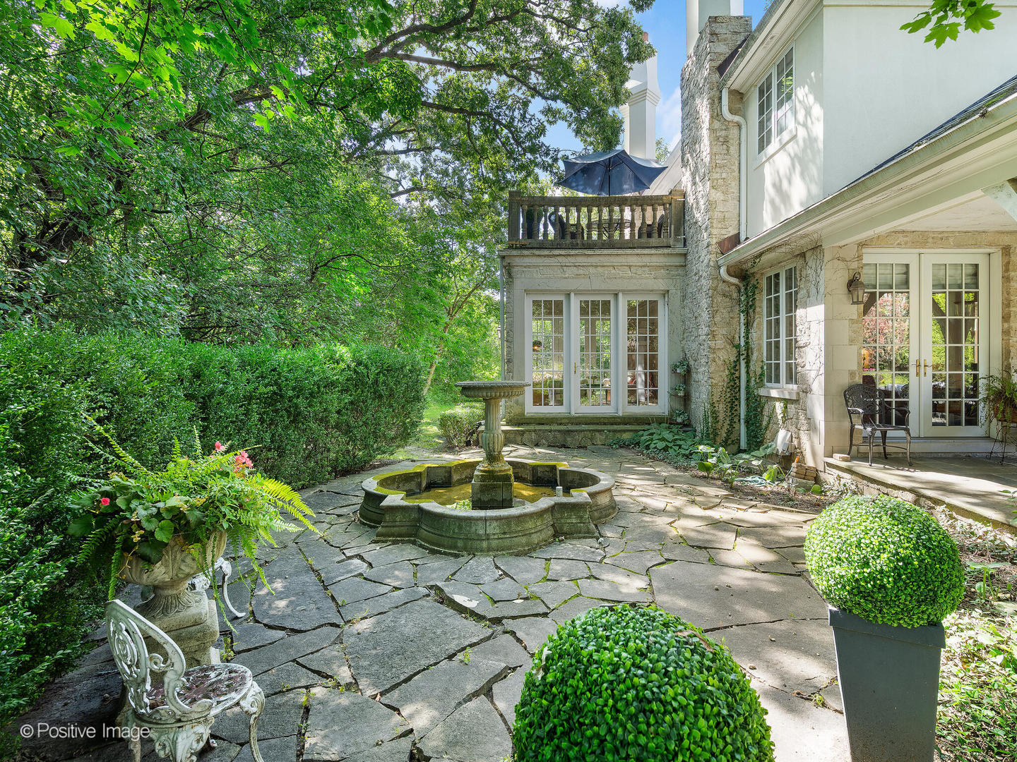 401 Glendale Avenue Oak Brook IL 60523