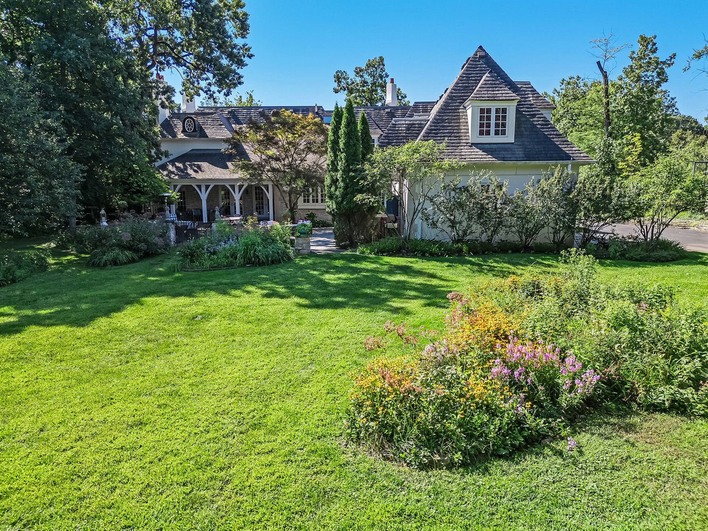 401 Glendale Avenue Oak Brook IL 60523