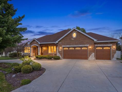 5605 South Kensington Avenue Countryside IL 60525