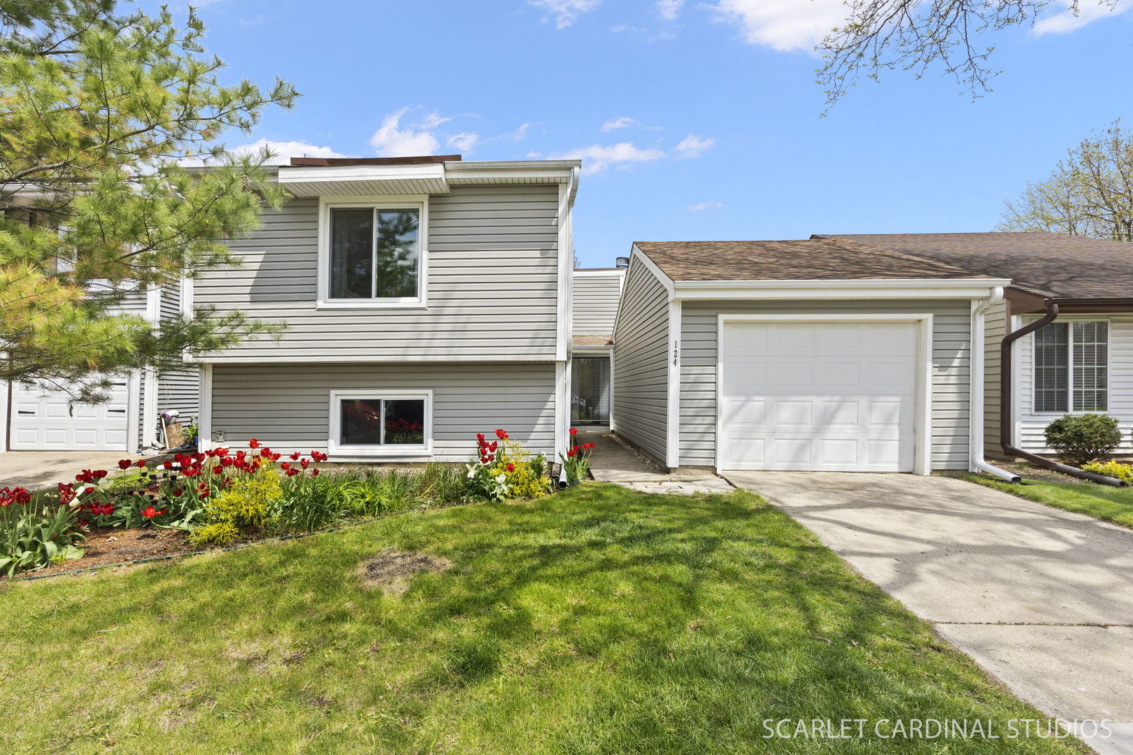 30W124 Wood Court Warrenville IL 60555