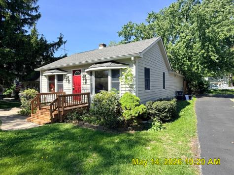 827 North Loomis Street Naperville IL 60563