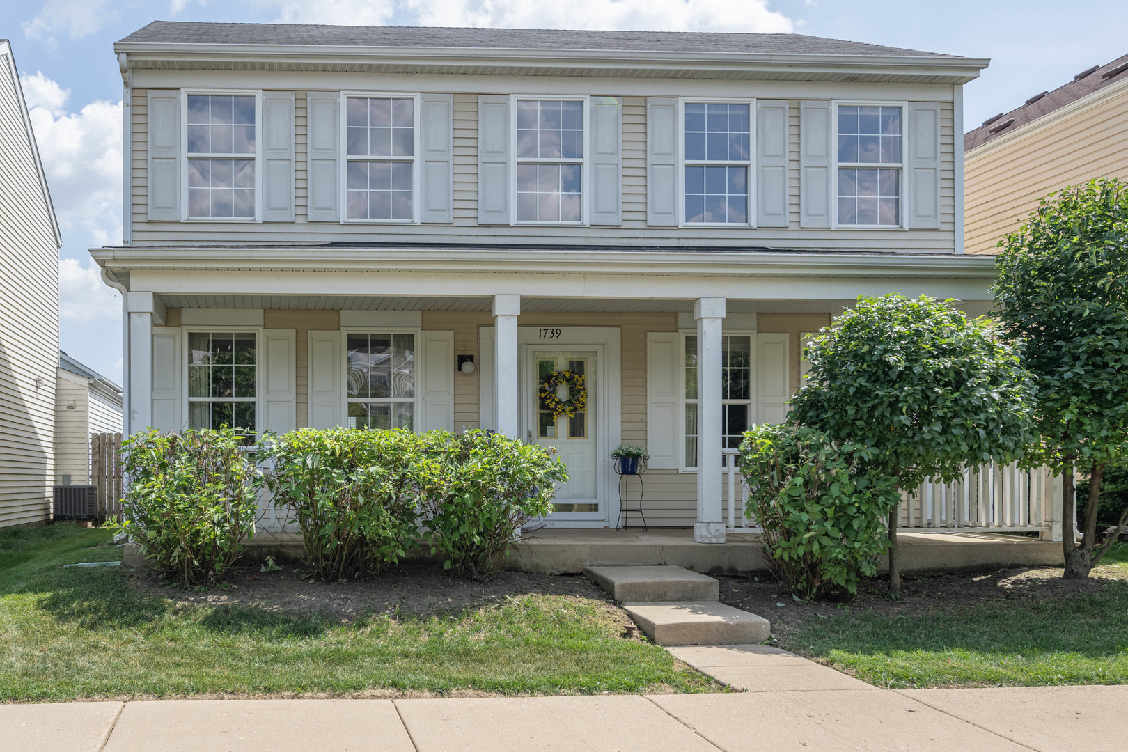 1739 Simms Street Aurora IL 60504