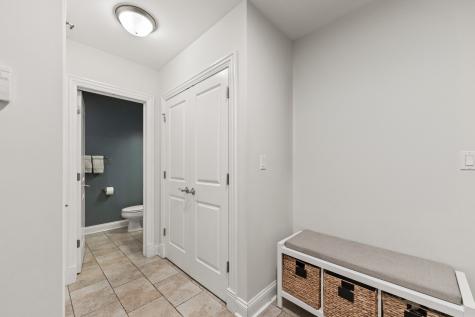 2060 North Stave Street Chicago IL 60647