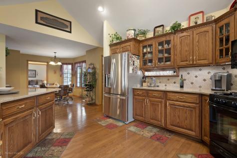 295 West Grandin Road Morris IL 60450