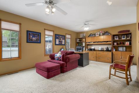 295 West Grandin Road Morris IL 60450