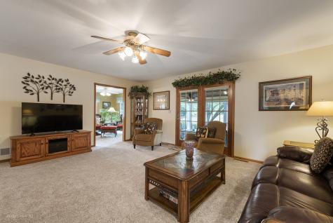295 West Grandin Road Morris IL 60450