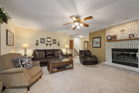 295 West Grandin Road Morris IL 60450
