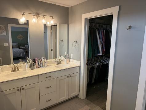 735 Peacock Place Manteno IL 60950