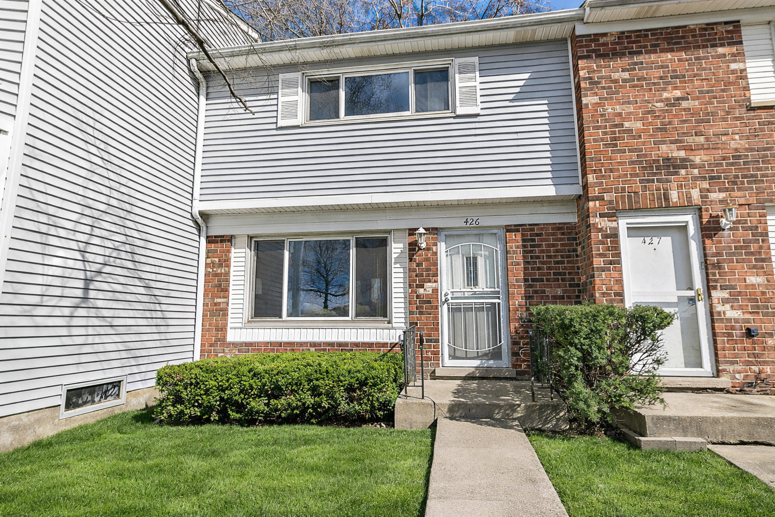 426 Greentree Lane Bolingbrook IL 60440