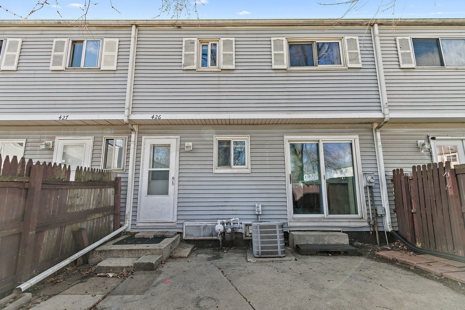 426 Greentree Lane Bolingbrook IL 60440