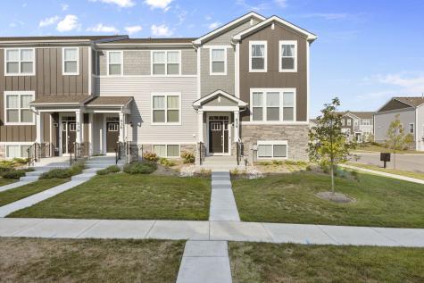 534 Wolverine Drive Aurora IL 60502