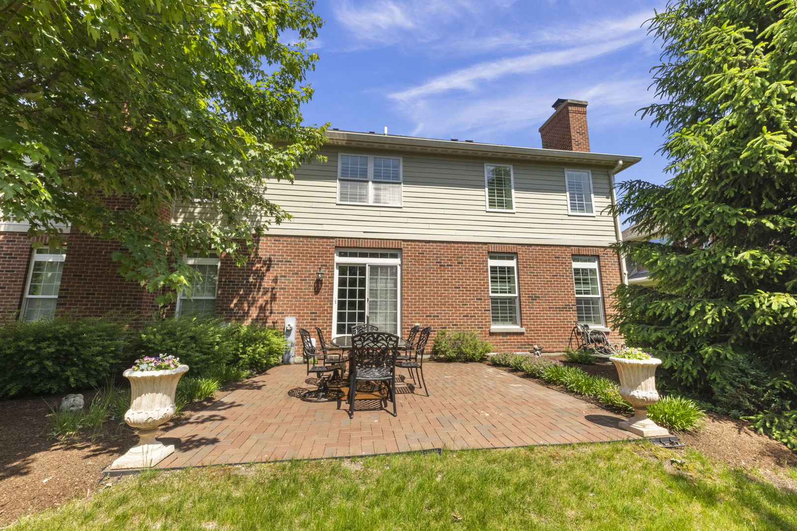 1045 Hickory Drive Western Springs IL 60558