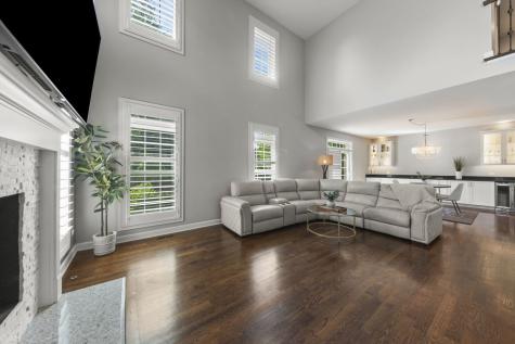1045 Hickory Drive Western Springs IL 60558