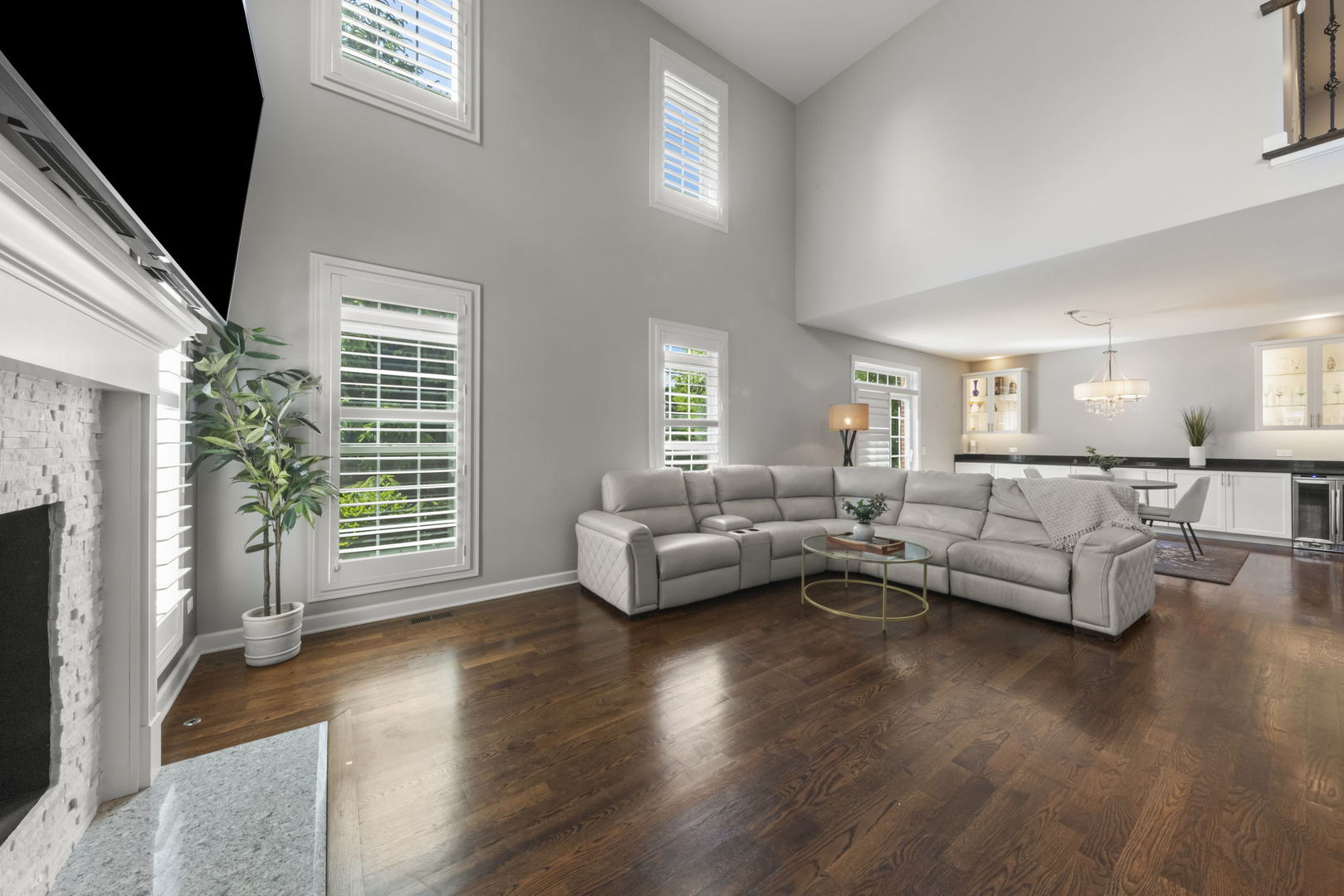 1045 Hickory Drive Western Springs IL 60558