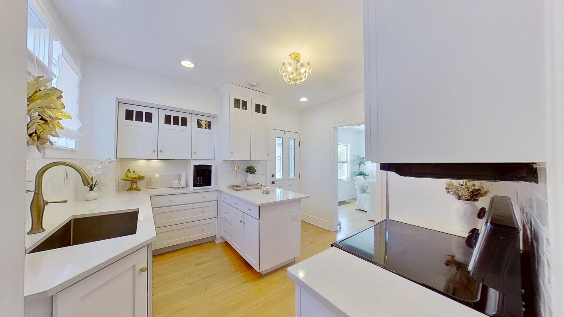 629 Newton Avenue Glen Ellyn IL 60137
